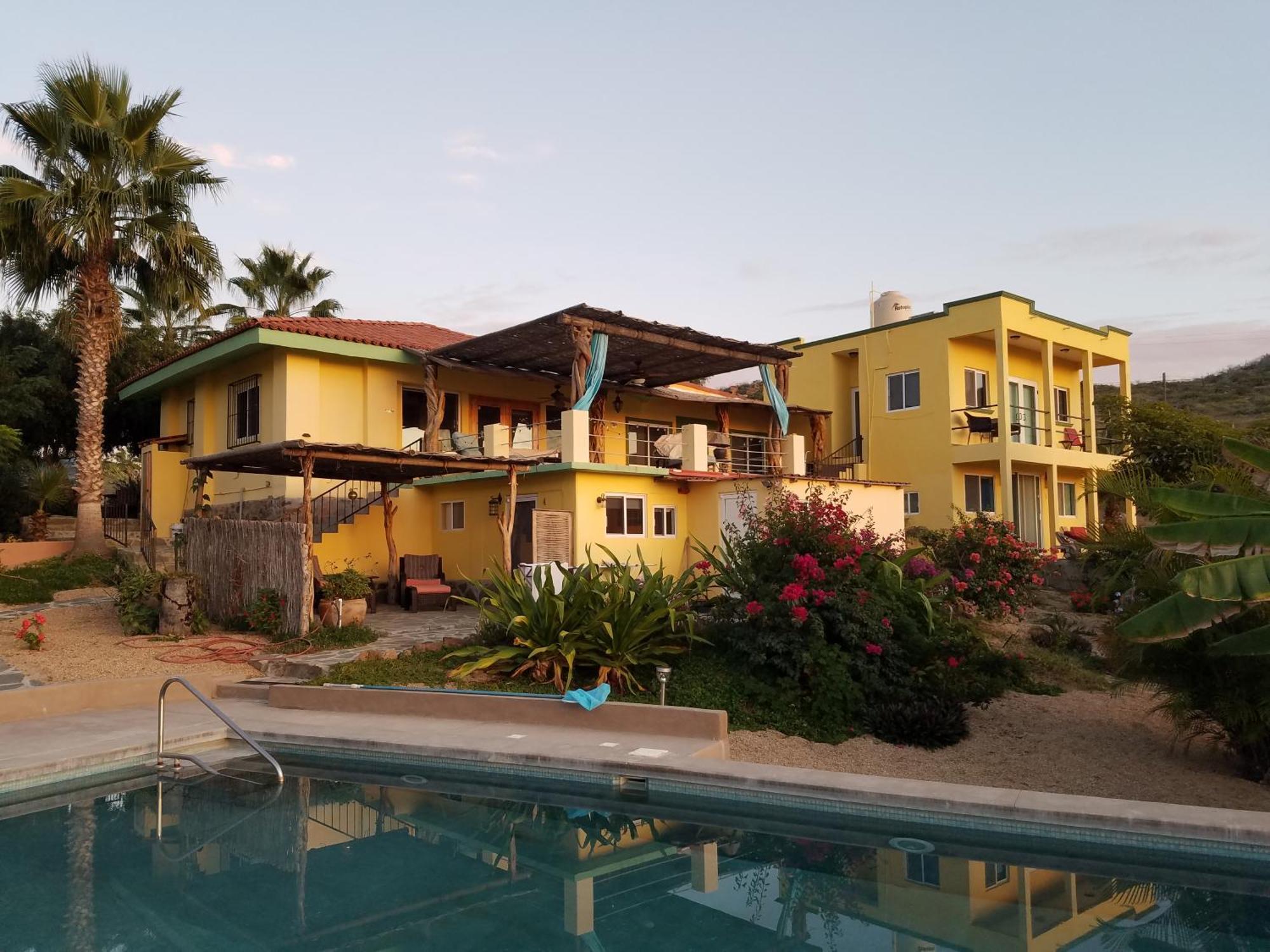 Casa Flores Casitas Hotel Todos Santos Exterior photo